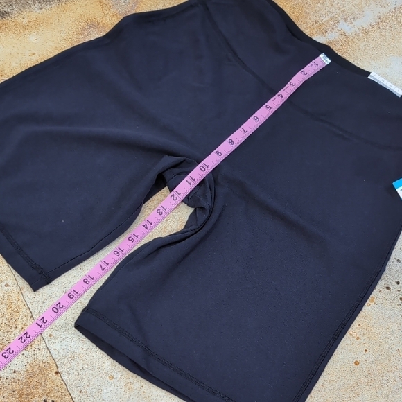NWT Marika | Stretchy Black Bike Athletic Shorts with Wide Waistband Size L - Picture 8 of 8